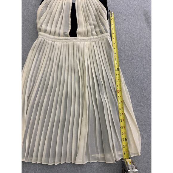 Tinley Road Black & Ivory Pleated Dress – Size Medium - Picture 5 of 8